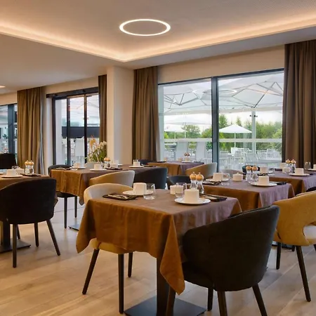 Western Le Fairway & Golf D'arras Hotel