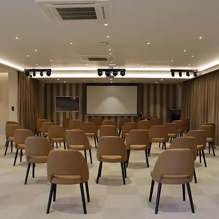 Western Le Fairway & Golf D'arras Hotel 4*