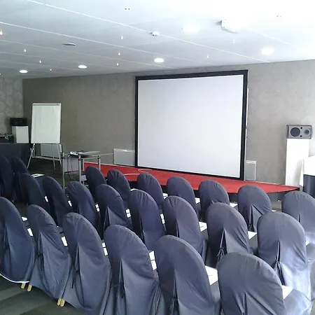 Western Le Fairway & Golf D'arras 4* Anzin-Saint-Aubin